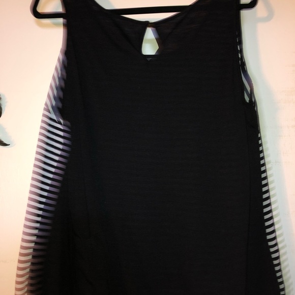 Blouse - Picture 2 of 4